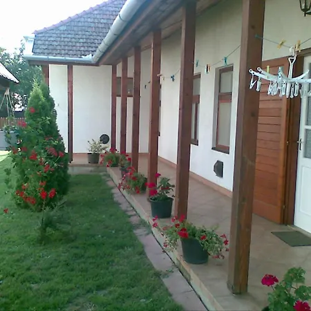 Apartament Falusi Vendeghaz Kisköre